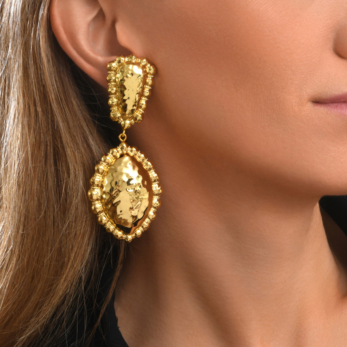 Boucles d'oreilles clip pendantes Gilda dorées Dore