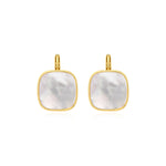 Boucles d'oreilles dormeuses carrées Ashanti en nacre - blanc Nacre