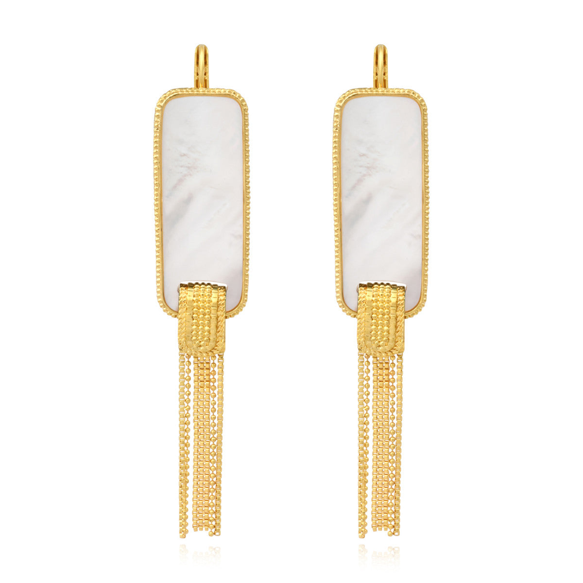 Boucles d'oreilles dormeuses Ashanti en nacre rectangulaire et chaînes - blanc Nacre