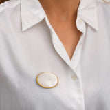 Broche Ashanti en nacre ovale - blanc Nacre