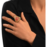 Bague ajustable large Bysance en métal doré et cabochon triangulaire - rose Rose