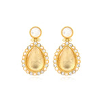 Boucles d'oreilles tige Océane nacre et cabochon goutte sertie de strass - blanc Blanc