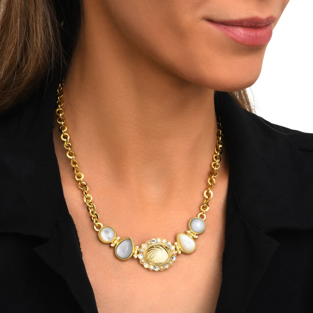 Collier Océane à maillons ronds en métal doré, motif ovale et dégradé nacré - blanc Blanc