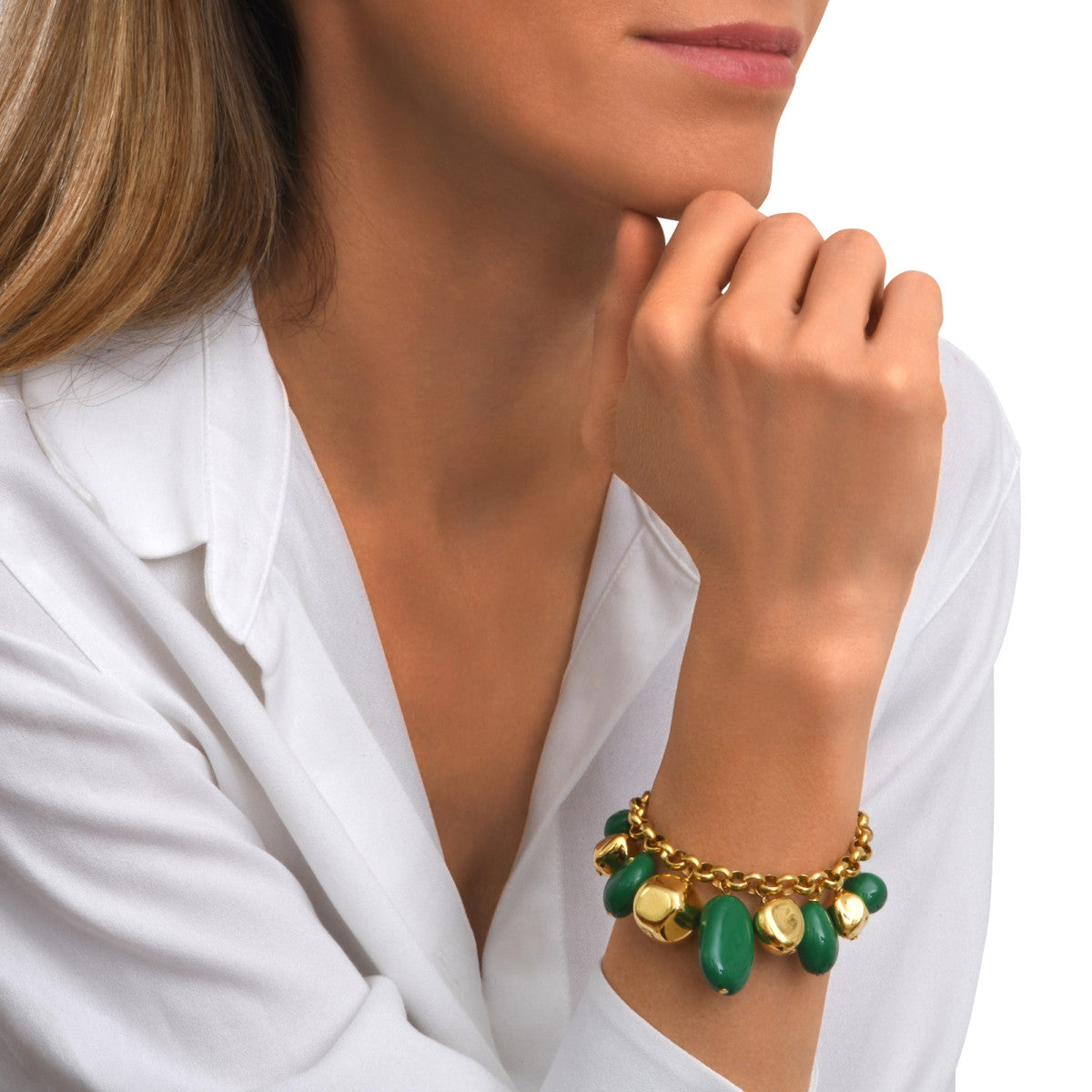 Bracelet Loulou chaîne dorée à éléments irréguliers en résine métallisée verte et dorée - vert Vert or