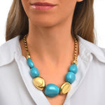 Collier Loulou à chaîne dorée et cailloux en résine métallisée turquoise et dorée - turquoise Turquoise or