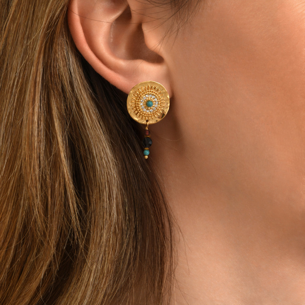 Boucles d'oreilles clips Dakota en métal doré et pierres gemmes - multicolore Multi