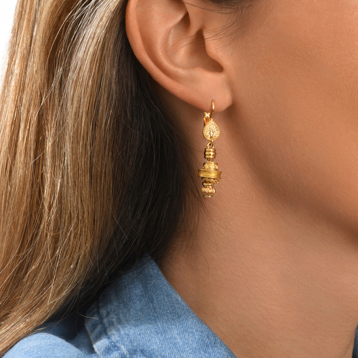 Boucles d'oreilles dormeuses Alicudi en métal doré et émail - doré Dore
