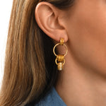 Boucles d'oreilles à tiges percées Alicudi en métal doré émail et perles du Japon - doré Dore