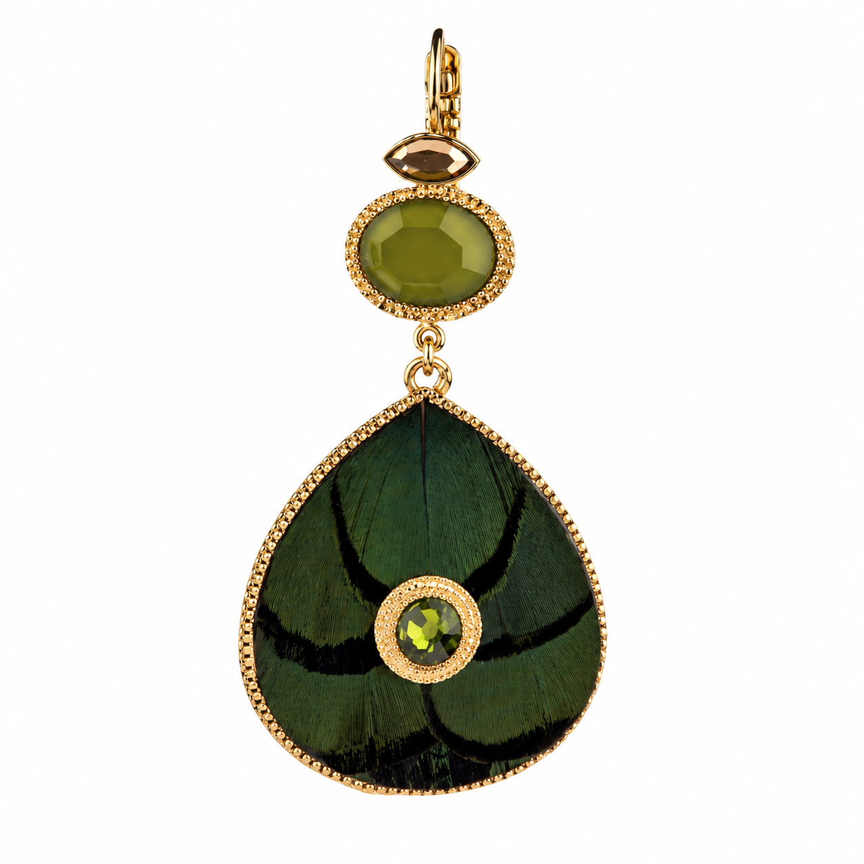 Boucles d'oreilles dormeuses dorées recouvertes de plumes de faisan kaki, cristal et cabochon vert olive, 6 x 3 cm, collection Fujita