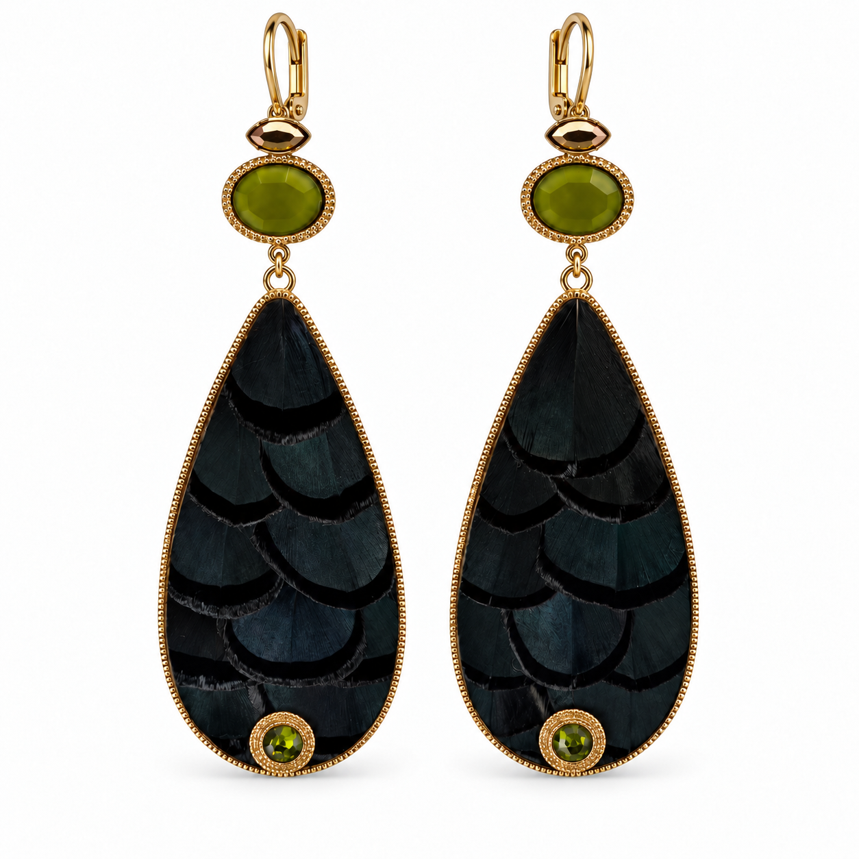 Boucles d'oreilles dormeuses longues dorées en plumes de faisan kaki, cabochons et cristaux, 9 x 3 cm, collection Fujita