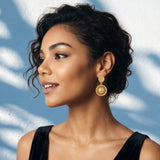 Boucles d'oreilles tiges percées Noor en métal à l'or fin - dorées