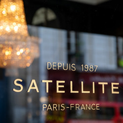 Satellite Paris 1
